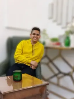عکس محمد رشیدی، دانشآموز آکادمی کدیما